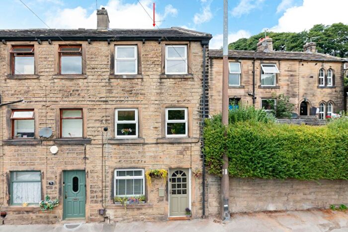 2 Bedroom End Of Terrace House For Sale In Woodhead Road, Holmbridge, HD9
