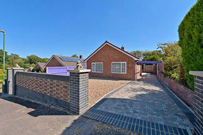 2 Bedroom Bungalow To Rent In Beech Rise, Sonning Common, Reading, Oxfordshire, RG4