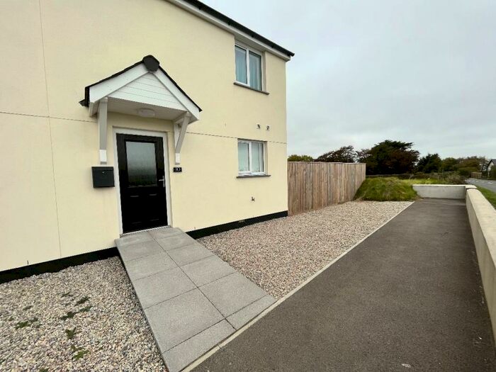 2 Bedroom Terraced House To Rent In Cleave Close, Folly Gate, EX20