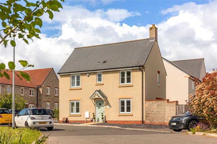 3 Bedroom Detached House For Sale In Bellflower Close, Emersons Green, Bristol, Gloucestershire, BS16