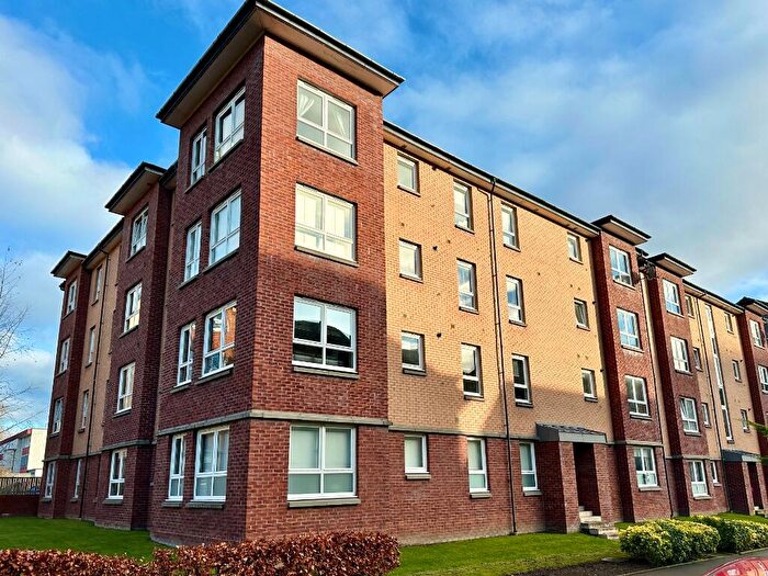 2 Bedroom Flat To Rent In Springfield Gardens, Parkhead, Glasgow, G31