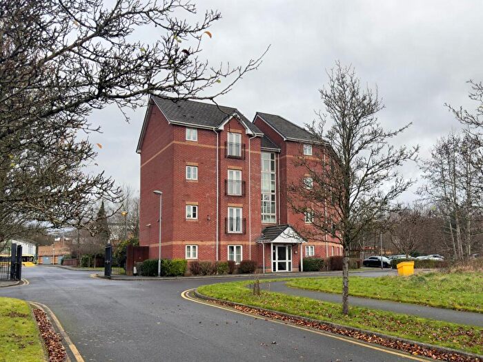 2 Bedroom Flat To Rent In Waterside Gardens, Eagley Brook Way, Astley Bridge, Bolton, BL1