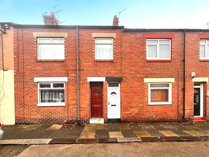 3 Bedroom Flat To Rent In Taylor Street, South Shields, NE33