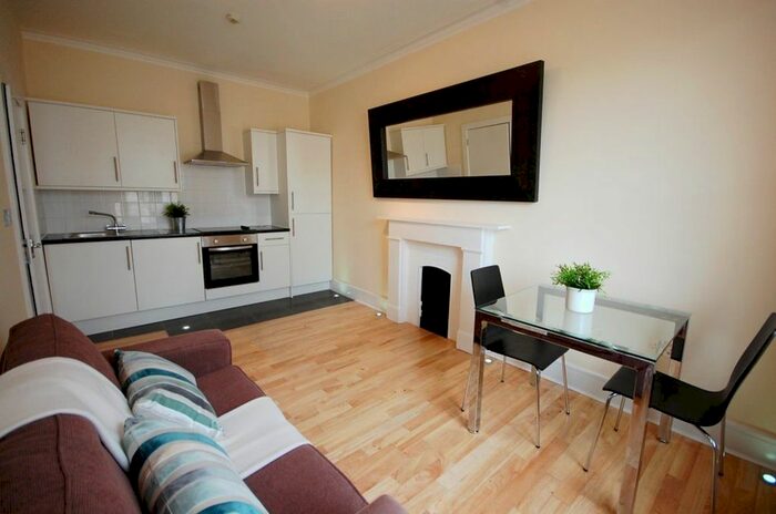 1 Bedroom Flat To Rent In Belgrave Road, Pimlico, SW1V