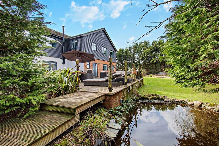 6 Bedroom Detached House For Sale In Easterfields, East Malling, West Malling, ME19