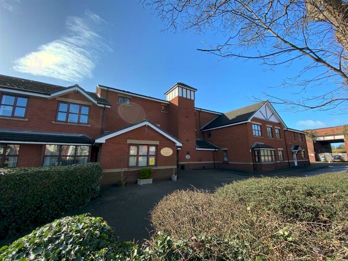 1 Bedroom Retirement Property For Sale In Oxford Court, Ansdell, Lytham St Annes, FY8