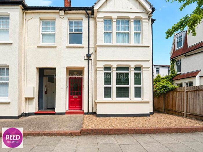 2 Bedroom Flat For Sale In Alexandra Road, Southend On Sea, SS1