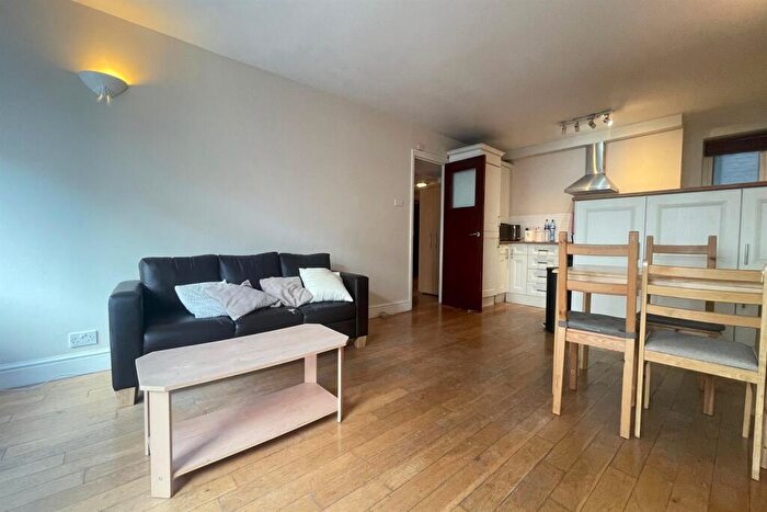 2 Bedroom Apartment To Rent In A Kentish Town, Kentish Town Road, Camden, London, NW5