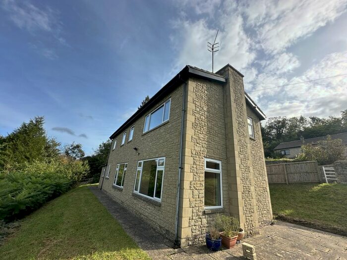 4 Bedroom Detached House To Rent In Walls Quarry, Brimscombe, Stroud, GL5