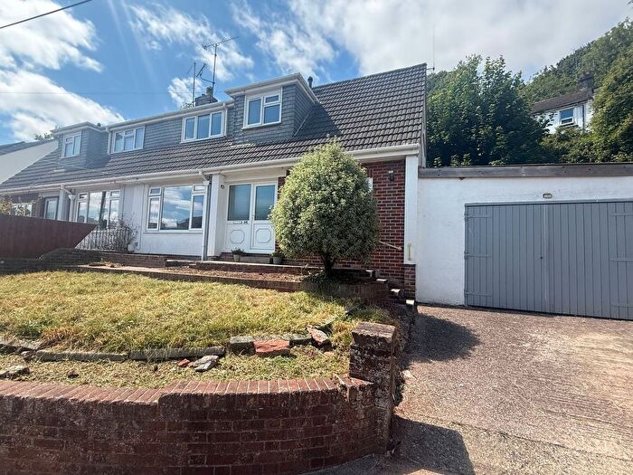 3 Bedroom Semi-Detached House For Sale In Winstone Avenue, Torquay, TQ2