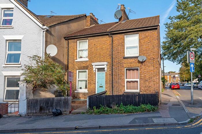 5 Bedroom Terraced House For Sale In Lower Boxley Road, Maidstone, Kent, ME14