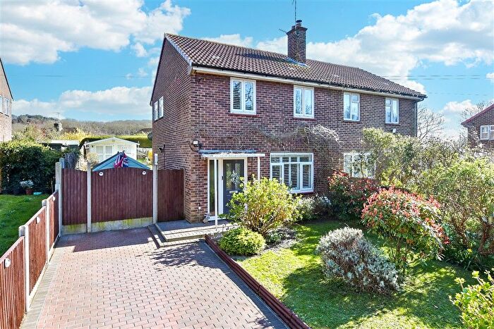 2 Bedroom Semi Detached House For Sale In Paraker Way, Hythe, Kent, CT21