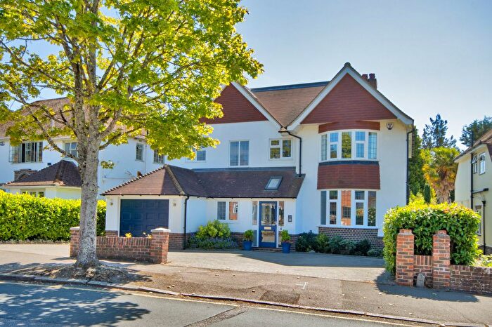 6 Bedroom Detached House For Sale In Connaught Way, Tunbridge Wells, Kent, TN4
