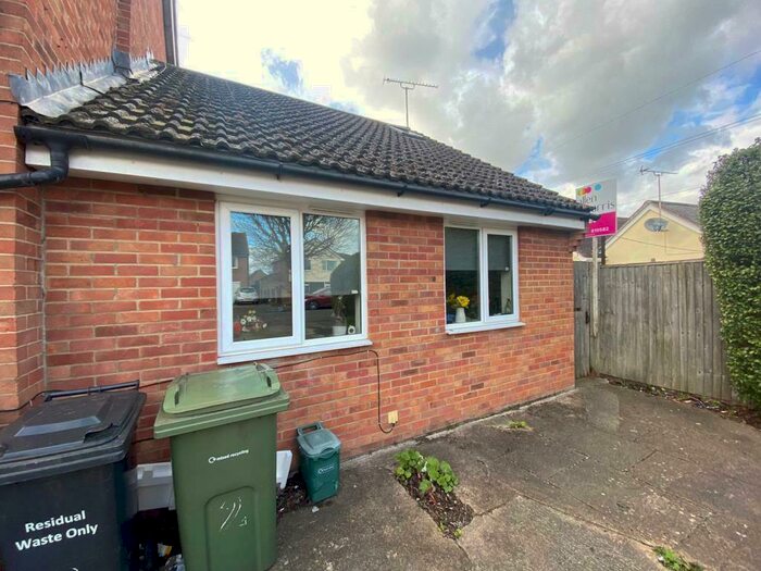 2 Bedroom End Of Terrace House To Rent In Sutton Courtenay, Oxfordshire, OX14