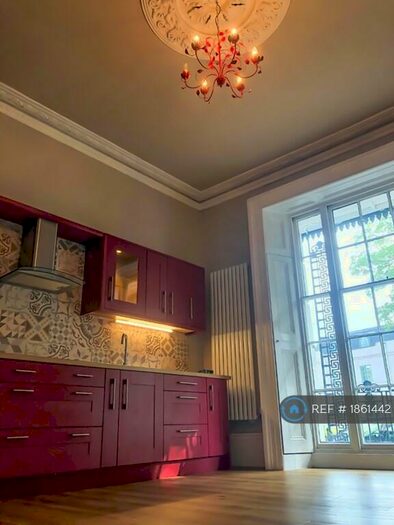 1 Bedroom Flat To Rent In Lansdowne Crescent, Leamington Spa, CV32