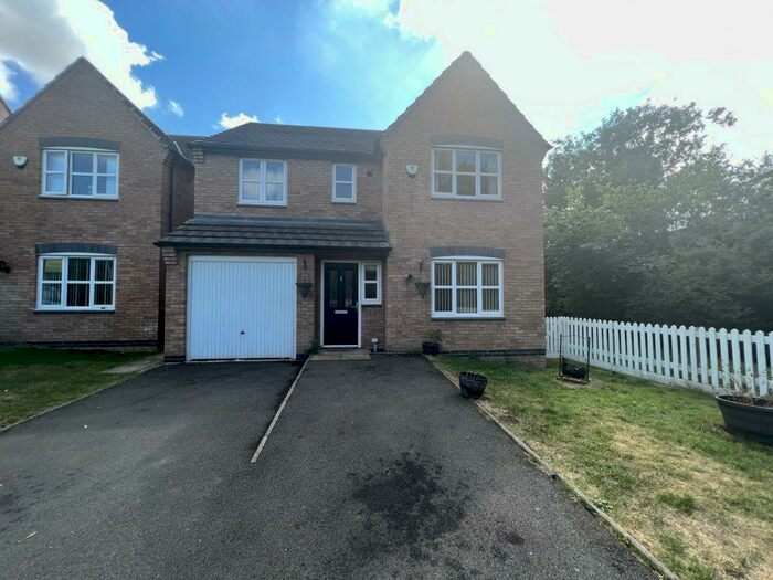 4 Bedroom Detached House To Rent In Pipistrelle Way, Oadby, LE2