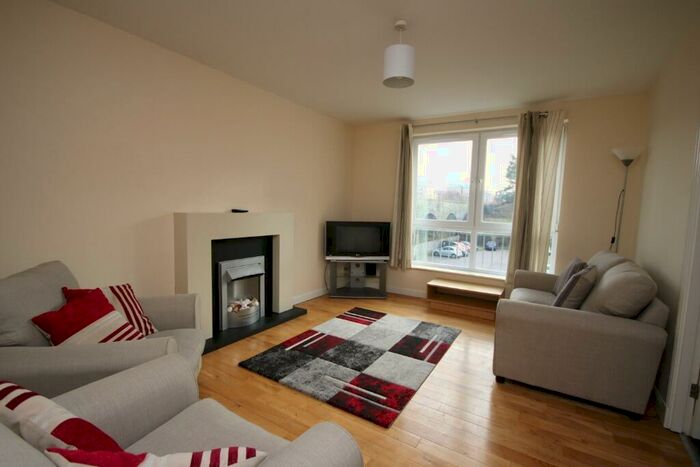 2 Bedroom Flat To Rent In South College Street, Ferryhill, Aberdeen, AB11
