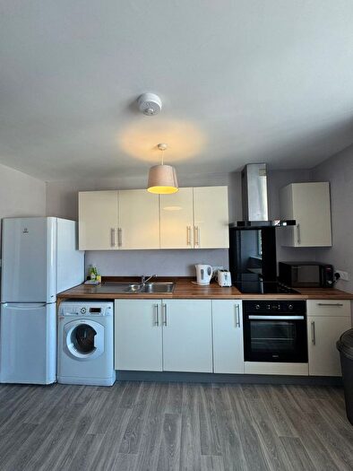 1 Bedroom Flat To Rent In Sea Road, Bournemouth, BH5