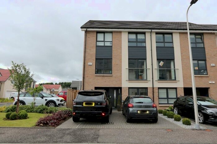 4 Bedroom Town House To Rent In Bright Close, Bearsden, Glasgow, G61