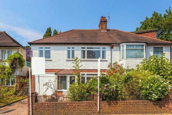 5 Bedroom Semi-Detached House To Rent In Kings Avenue, Balham, SW12
