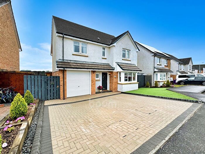 4 Bedroom Detached House For Sale In Millbarr Grove, Barrmill, North Ayrshire, KA15