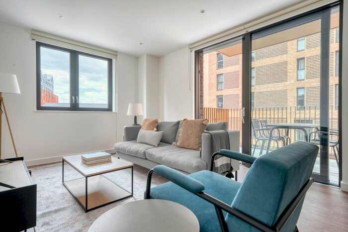2 Bedroom Flat To Rent In Walthamstow, E17