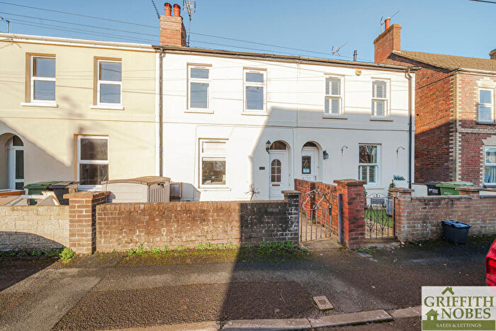 3 Bedroom Cottage For Sale In Berrycroft, Berkeley, Gloucestershire, GL13