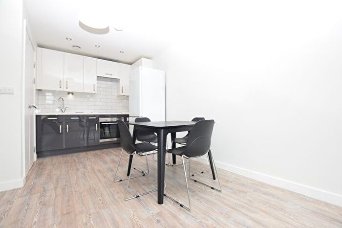 1 Bedroom Property To Rent In Acorn Street, Sheffield, S3