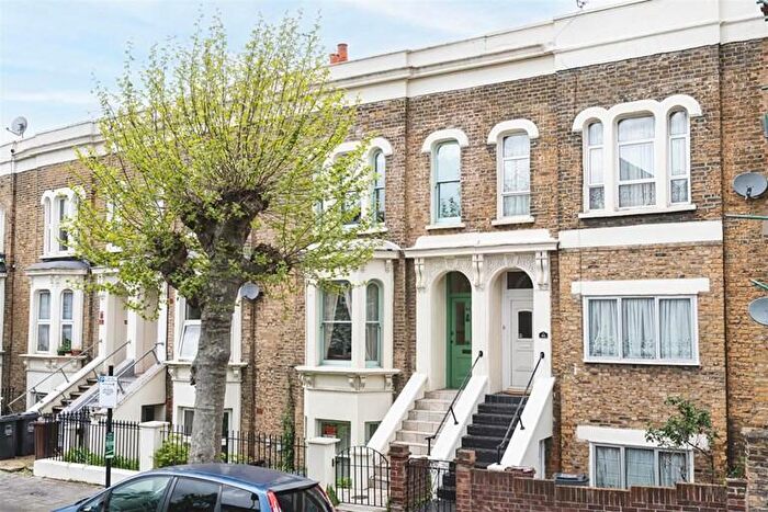 4 Bedroom Flat To Rent In Median Road, London, E5