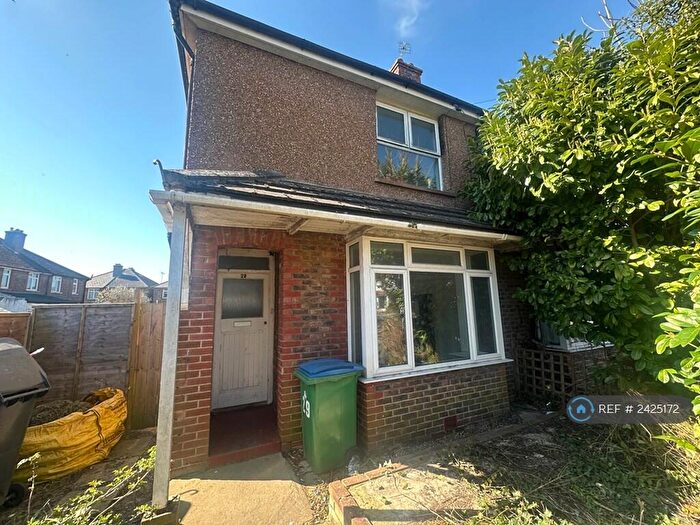 3 Bedroom End Of Terrace House To Rent In Gravits Lane, Bognor Regis, PO21