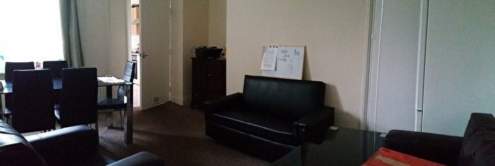 5 Bedroom Flat To Rent In Beaconsfield Street, Arthurs Hill, NE4
