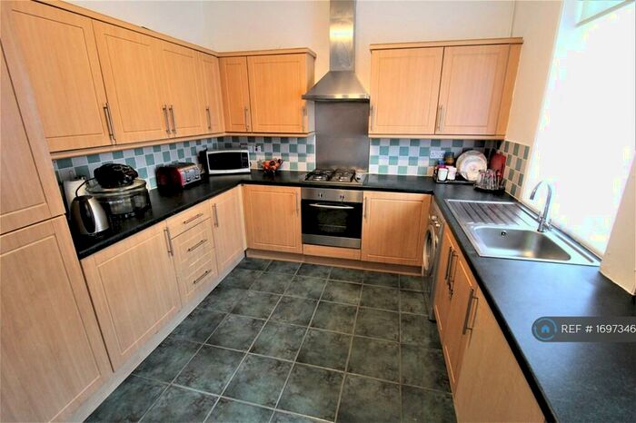 3 Bedroom Terraced House To Rent In Clarke Street, Rochdale, OL16
