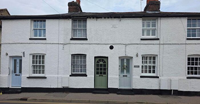 2 Bedroom Cottage For Sale In Stock Lane, Ingatestone, Essex, CM4