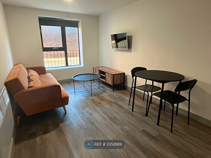 1 Bedroom Flat To Rent In Roscoe Street, Liverpool, L1