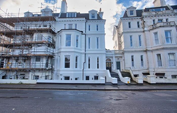 2 Bedroom Flat To Rent In Augusta Gardens, Folkestone, Kent, CT20
