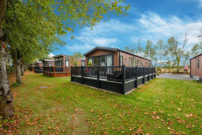 2 Bedroom Lodge For Sale In Abbey Lane, Abbey Farm, L40