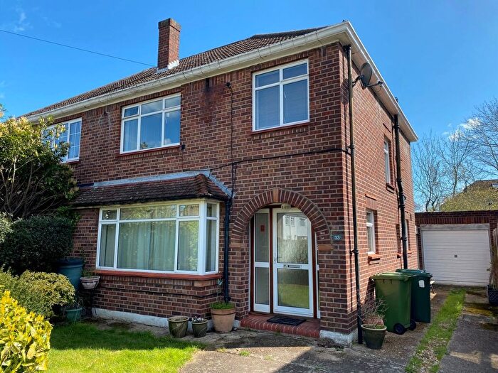 3 Bedroom Semi-Detached House To Rent In Oakfield Road, Ashford, TW15