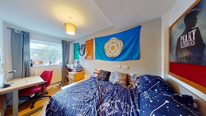 2 Bedroom Semi-Detached House To Rent In Forest Road East, Nottingham, NG1