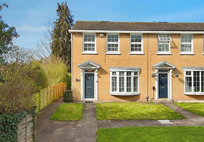3 Bedroom Mews For Sale In Mill House Drive, Leamington Spa, CV32