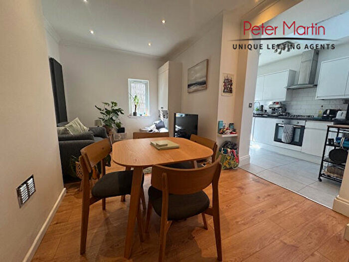 2 Bedroom Flat To Rent In Iverson Road, West Hampstead, NW6