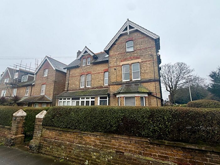 1 Bedroom Flat To Rent In Westgate Bay Avenue, Westgate-On-Sea, CT8