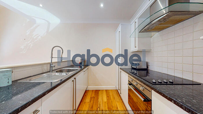 2 Bedroom Flat To Rent In Flemingate Chapel, Flemingate, Beverley, HU17