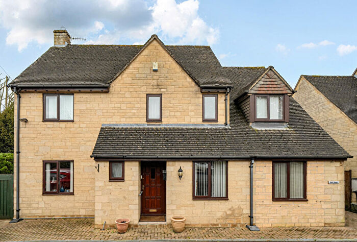 4 Bedroom Detached House For Sale In Churchill Way, Painswick, Stroud, Gloucestershire, GL6