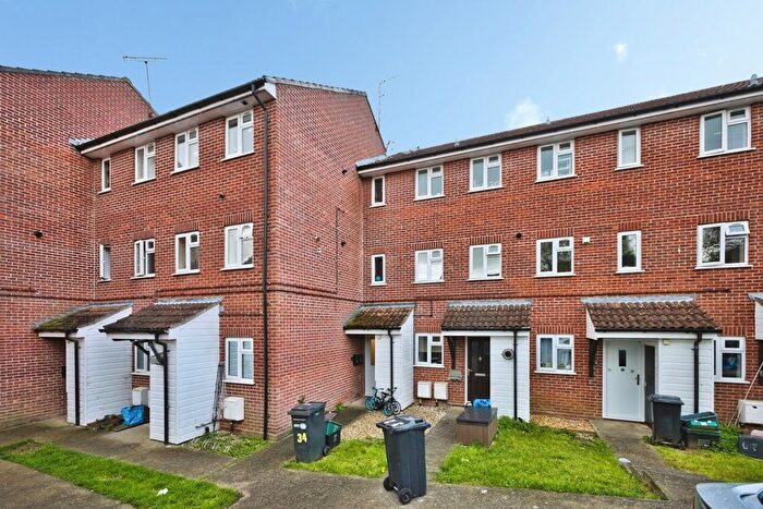 1 Bedroom Flat For Sale In Sedgemoor Close, Yeovil, Somerset, BA21