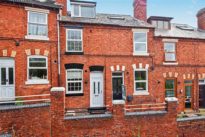 2 Bedroom Terraced House To Rent In Anchorfields, Kidderminster, Worcestershire, DY10