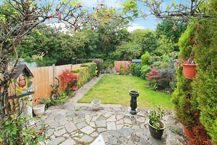 4 Bedroom Terraced House For Sale In Loxley Road, Glenfield, Leicester, Leicestershire, LE3