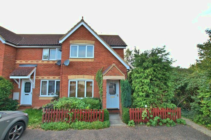2 Bedroom End Of Terrace House To Rent In Mitchell Close, Hemingford Grey, Huntingdon PE28