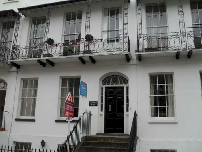 1 Bedroom Flat To Rent In Flat Garwood House Wellington Street Cheltenham, GL50