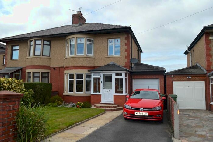 3 Bedroom Semi-Detached House For Sale In Harwood Lane, Great Harwood, Blackburn, BB6