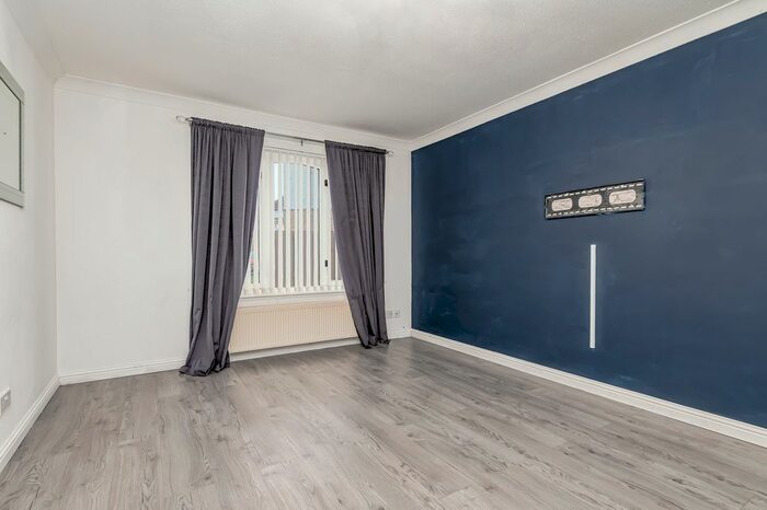 3 Bedroom End Of Terrace House For Sale In Alexander Mcleod Place, Fallin FK7